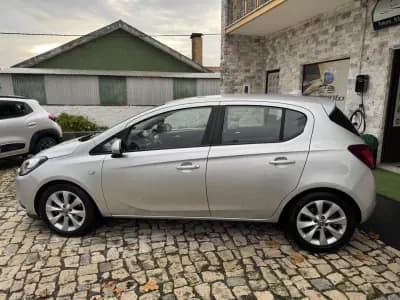 Vendo Opel Corsa 2017 - 9500 EUR, 121000 km - AUTO.MOTO.pt