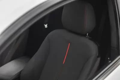 Vendo BMW 120 2014 - 17900 EUR, 193512 km - AUTO.MOTO.pt