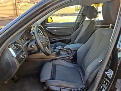 Vendo BMW 318 2018 - 19990 EUR, 125000 km - AUTO.MOTO.pt