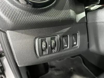 Vendo Renault Clio Sport Tourer 2015 - 8600 EUR, 248781 km - AUTO.MOTO.pt