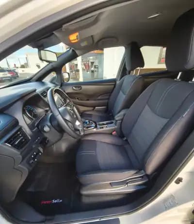 Sell Nissan Leaf 2020 - 21600 EUR, 25600 km - AUTO.MOTO.pt