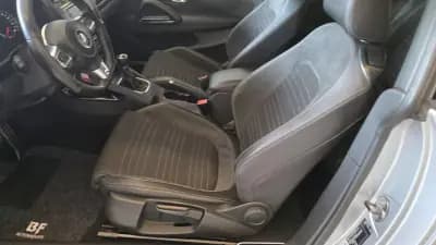Vendo Volkswagen Scirocco 2010 - 10900 EUR, 289436 km - AUTO.MOTO.pt