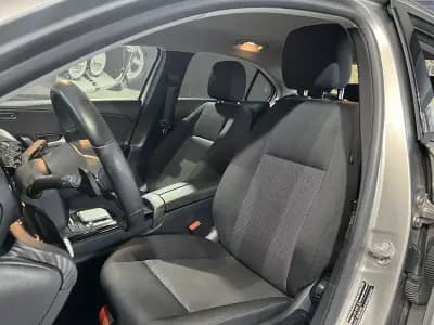 Vendo Mercedes-Benz A 180 Limousine 2020 - 22600 EUR, 114696 km - AUTO.MOTO.pt