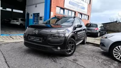 Sell Citroën C4 Cactus 2014 - 9600 EUR, 180000 km - AUTO.MOTO.pt