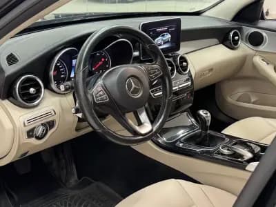 Vendo Mercedes-Benz C 200 2014 - 15890 EUR, 213000 km - AUTO.MOTO.pt