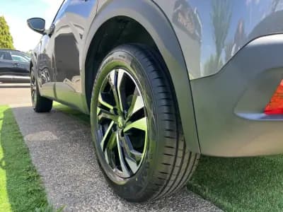 Vendo Peugeot 2008 2021 - 16500 EUR, 170000 km - AUTO.MOTO.pt