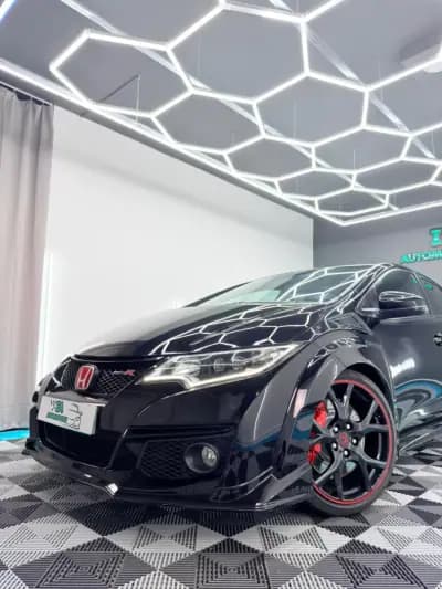 Sell Honda Civic 2016 - 32750 EUR, 98000 km - AUTO.MOTO.pt