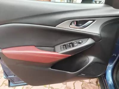 Vendo Mazda CX-3 2017 - 15950 EUR, 99000 km - AUTO.MOTO.pt