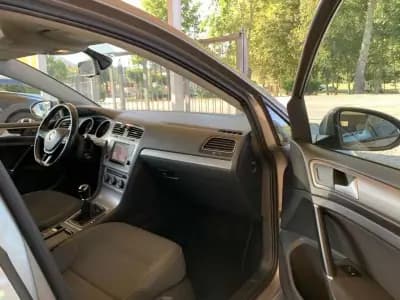 Vendo Volkswagen Golf Variant 2015 - 12950 EUR, 159206 km - AUTO.MOTO.pt