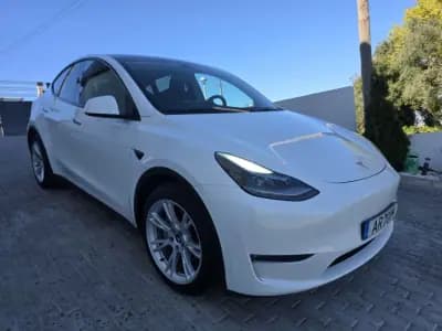 Vendo Tesla Model Y 2022 - 37000 EUR, 90000 km - AUTO.MOTO.pt