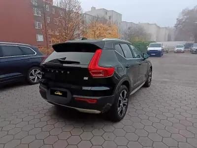 Sell Volvo XC 40 2021 - 29990 EUR, 43368 km - AUTO.MOTO.pt