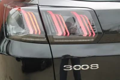 Sell Peugeot 3008 2021 - 20990 EUR, 108000 km - AUTO.MOTO.pt
