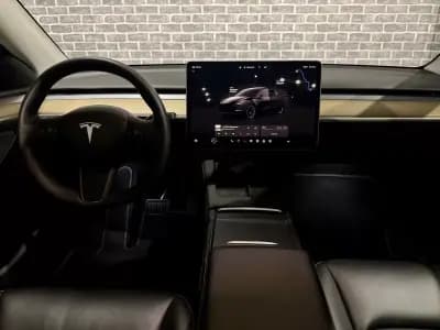 Vendo Tesla Model Y 2022 - 34900 EUR, 77000 km - AUTO.MOTO.pt