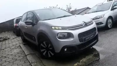 Sell Citroën C3 2018 - 9400 EUR, 102000 km - AUTO.MOTO.pt