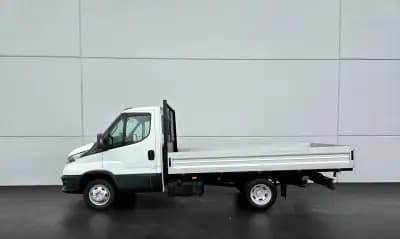 Vendo Iveco Daily 2022 - 30750 EUR, 86000 km - AUTO.MOTO.pt