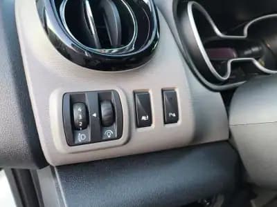 Vendo Renault Trafic 1.6DCi L1H1 2016 - 11965 EUR, 266000 km - AUTO.MOTO.pt