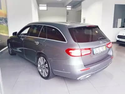 Sell Mercedes-Benz E 220 2017 - 21990 EUR, 249791 km - AUTO.MOTO.pt