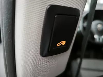 Vendo Volkswagen Sharan 2014 - 17950 EUR, 179800 km - AUTO.MOTO.pt