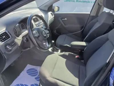 Vendo Volkswagen Polo 2010 - 7350 EUR, 110339 km - AUTO.MOTO.pt