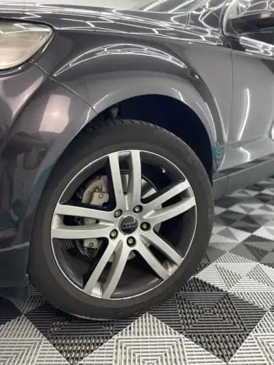 Vendo Audi Q7 2007 - 12250 EUR, 284000 km - AUTO.MOTO.pt