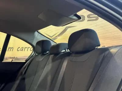 Vendo BMW 320 2014 - 13500 EUR, 292551 km - AUTO.MOTO.pt