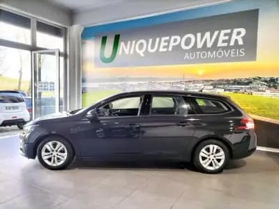 Vendo Peugeot 308 SW 2020 - 10990 EUR, 139592 km - AUTO.MOTO.pt