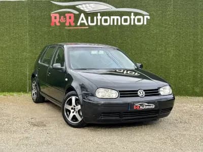 Vendo Volkswagen Golf 2002 - 5900 EUR, 257000 km - AUTO.MOTO.pt