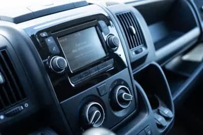 Sell Citroën Jumper 2020 - 18900 EUR, 111000 km - AUTO.MOTO.pt