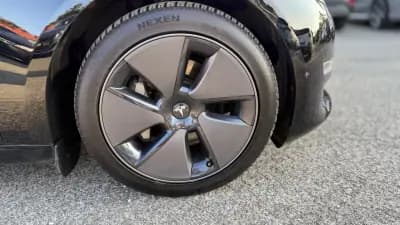 Vendo Tesla Model 3 2022 - 31900 EUR, 57000 km - AUTO.MOTO.pt