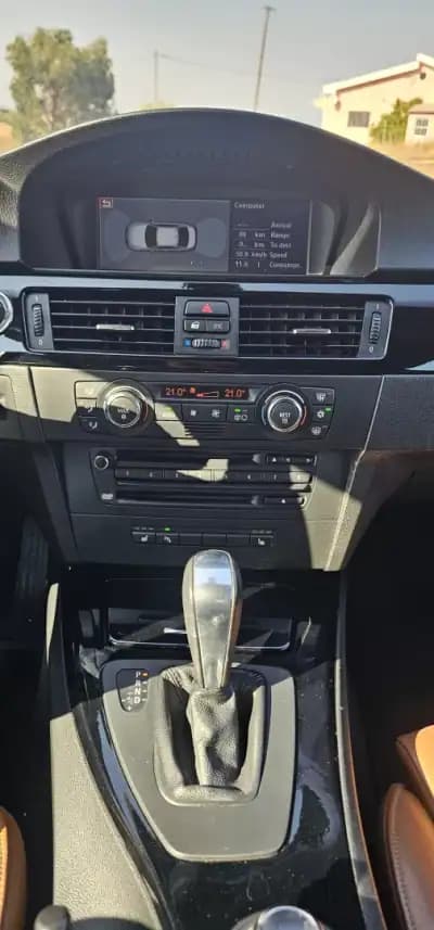 Vendo BMW 335 2007 - 25100 EUR, 262000 km - AUTO.MOTO.pt