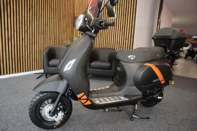 Sell 2025 - 1990 EUR, 1 km - AUTO.MOTO.pt