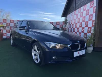 Vendo BMW 318 2014 - 14990 EUR, 224620 km - AUTO.MOTO.pt