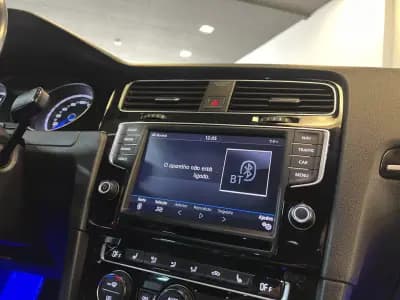 Vendo Volkswagen Golf 2016 - 26990 EUR, 127000 km - AUTO.MOTO.pt