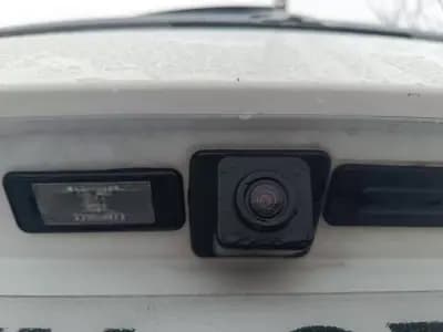 Vendo Peugeot 5008 2018 - 14990 EUR, 172200 km - AUTO.MOTO.pt