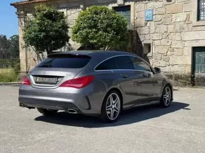Vendo Mercedes-Benz CLA 200 2015 - 18999 EUR, 248500 km - AUTO.MOTO.pt
