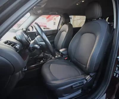 Sell MINI Clubman 2017 - 15750 EUR, 145700 km - AUTO.MOTO.pt