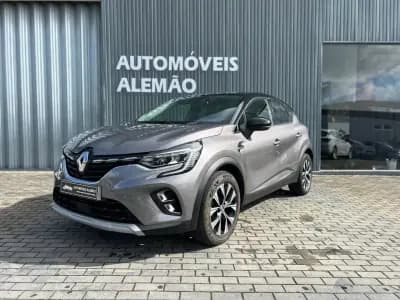 Sell Renault Captur 2023 - 18250 EUR, 72446 km - AUTO.MOTO.pt