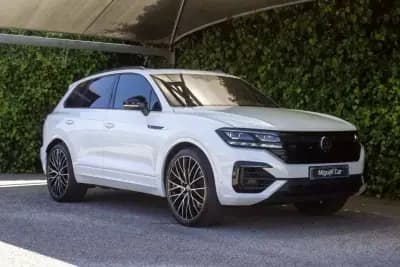 Vendo Volkswagen Touareg 2021 - 59900 EUR, 55000 km - AUTO.MOTO.pt