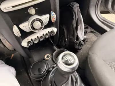 Vendo MINI Clubman 2010 - 9990 EUR, 209055 km - AUTO.MOTO.pt