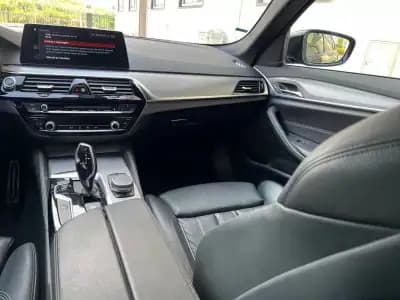 Vendo BMW 530e 2018 - 23450 EUR, 189000 km - AUTO.MOTO.pt