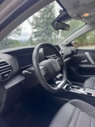 Vendo Citroën C4 2023 - 21500 EUR, 141295 km - AUTO.MOTO.pt