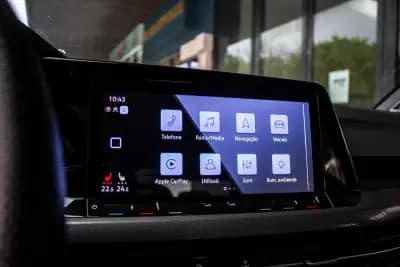 Vendo Volkswagen Golf 2022 - 34990 EUR, 72017 km - AUTO.MOTO.pt