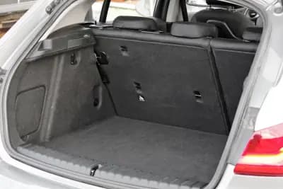 Vendo BMW 116 2023 - 27990 EUR, 62450 km - AUTO.MOTO.pt