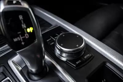 Sell BMW X5 2018 - 31000 EUR, 155206 km - AUTO.MOTO.pt