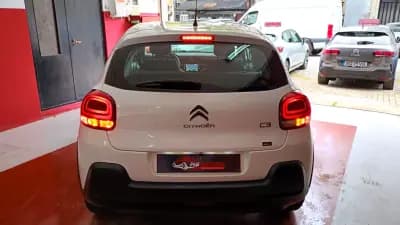 Vendo Citroën C3 VAN 2020 - 13618 EUR, 92936 km - AUTO.MOTO.pt