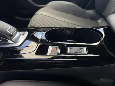 Sell Peugeot 208 2020 - 17500 EUR, 29713 km - AUTO.MOTO.pt