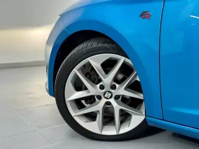 Sell SEAT Leon ST 2016 - 12750 EUR, 209000 km - AUTO.MOTO.pt