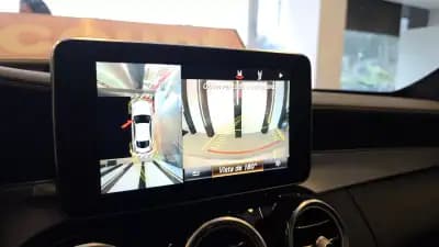 Vendo Mercedes-Benz C 220 2018 - 29900 EUR, 179960 km - AUTO.MOTO.pt