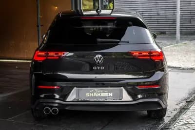 Vendo Volkswagen Golf 2022 - 34990 EUR, 72017 km - AUTO.MOTO.pt