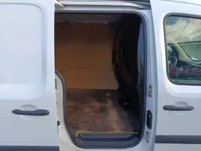 Vendo Renault Kangoo 1.5 DCi Maxi 2018 - 11750 EUR, 159000 km - AUTO.MOTO.pt